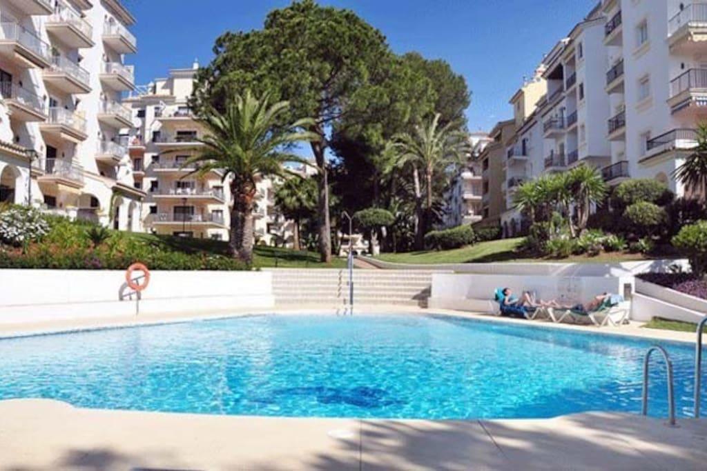 מארבלה The Terrace Of Puerto Banus Beach מראה חיצוני תמונה
